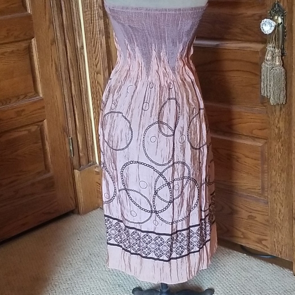 Flowy skirt or halter dress - Picture 5 of 6